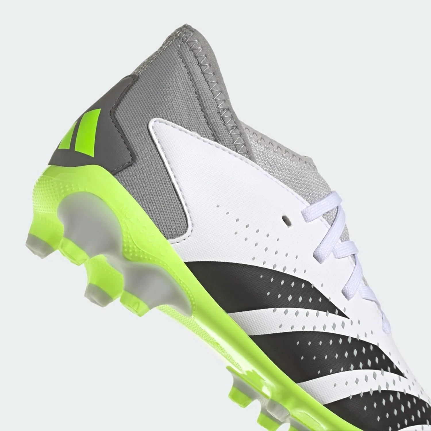 Adidas MAR06 Junior Predator Accuracy. 3 HG/AG Soccer Cleats, Boys, Girls, 6.7 - 9.6 inches (17 - 24.5 cm)