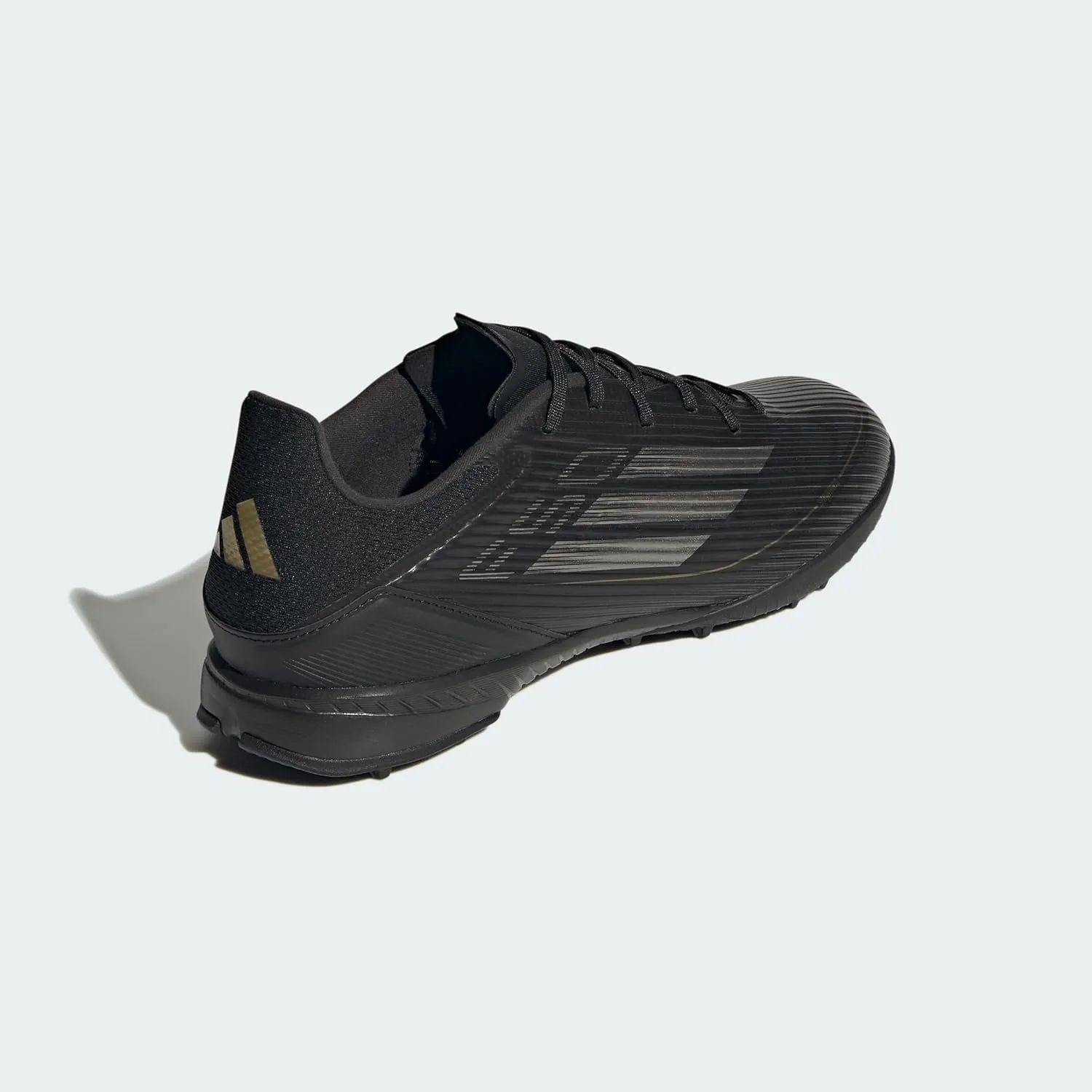 adidas Men's Sneaker