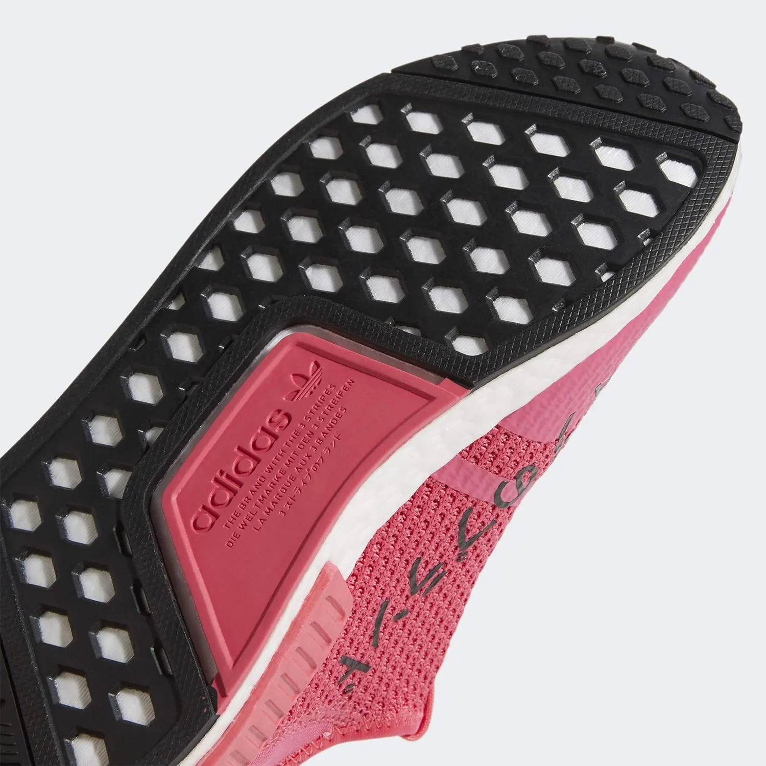 adidas Originals Unisex-Child NMD_r1's Sneaker