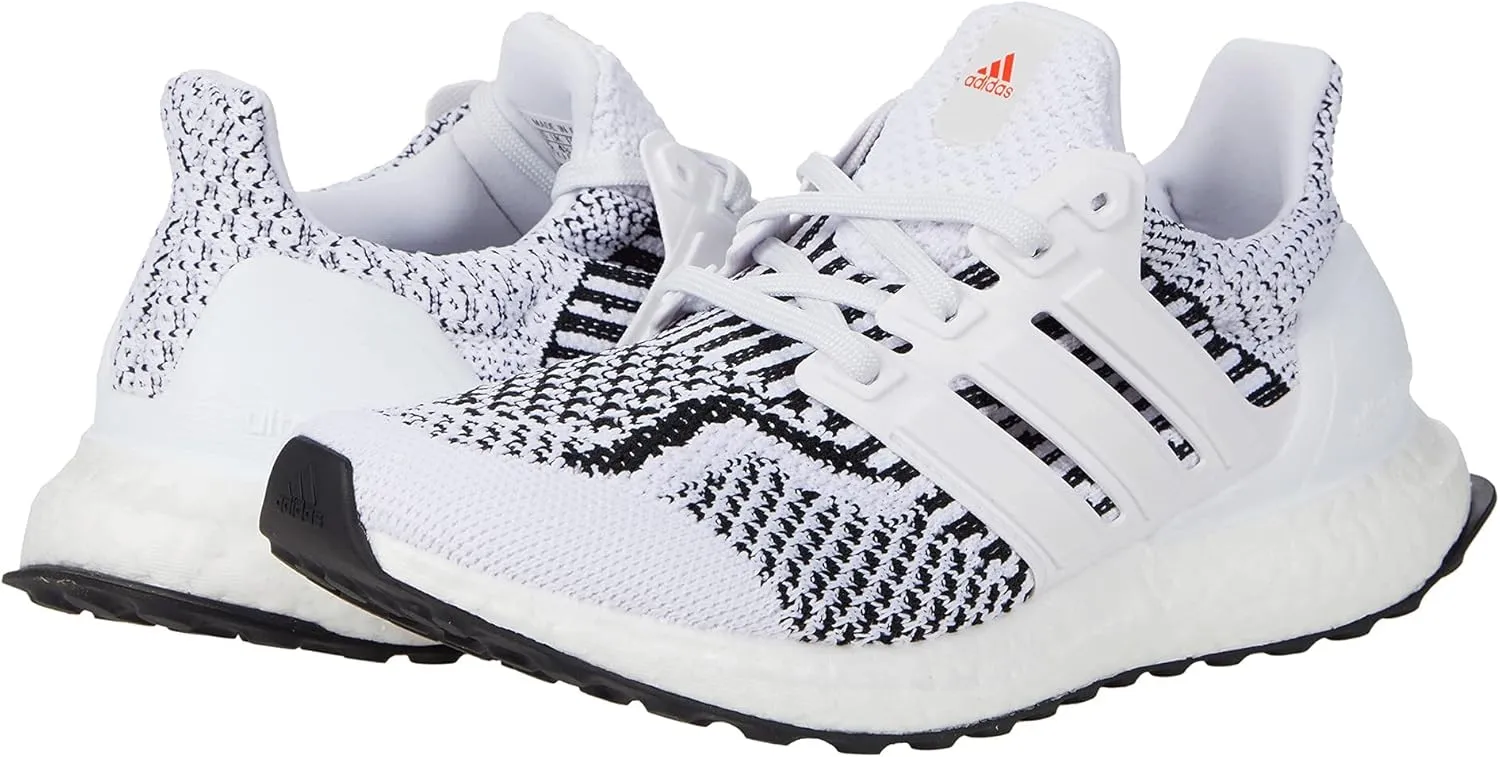 adidas Unisex-Child Ultraboost 5.0 DNA Shoes Running