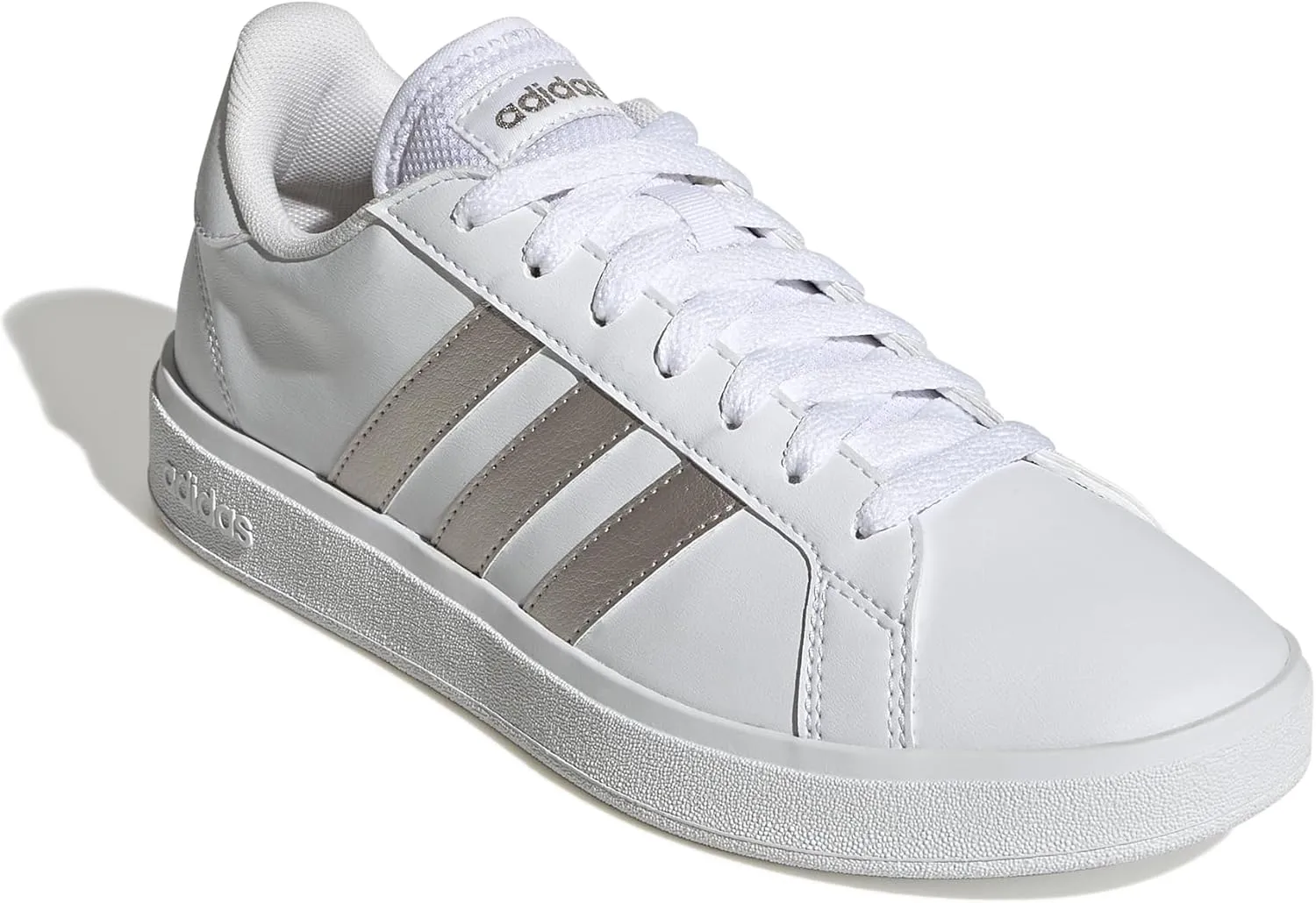 adidas Women's Low-top Sneaker