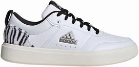 adidas Women's Sneaker