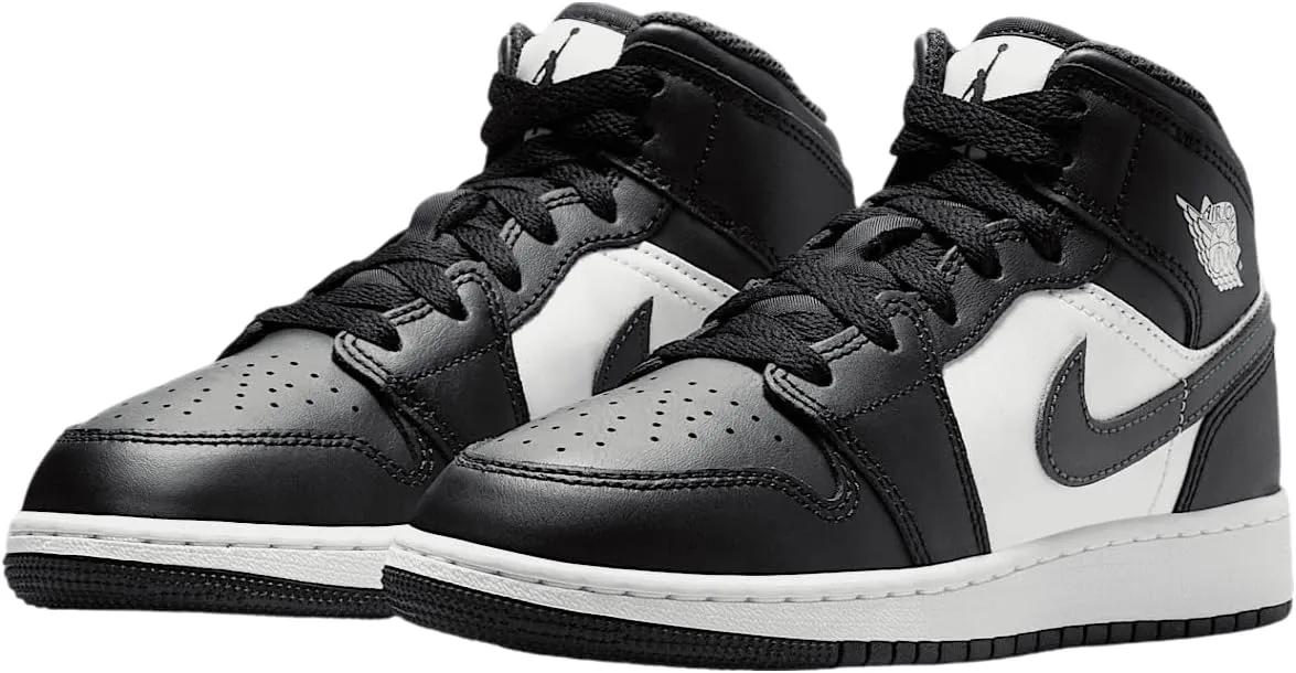 Air Jordan 1 Mid Big Kids' Shoes