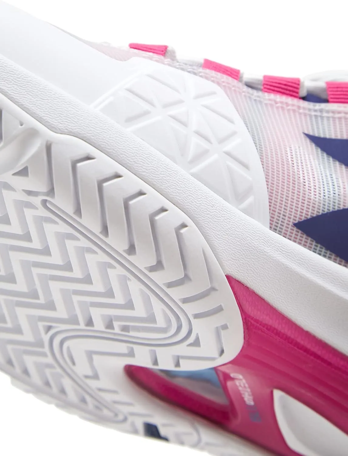 Diadora Women's Speed Blushield Fly 4  All Ground Tennis Shoe