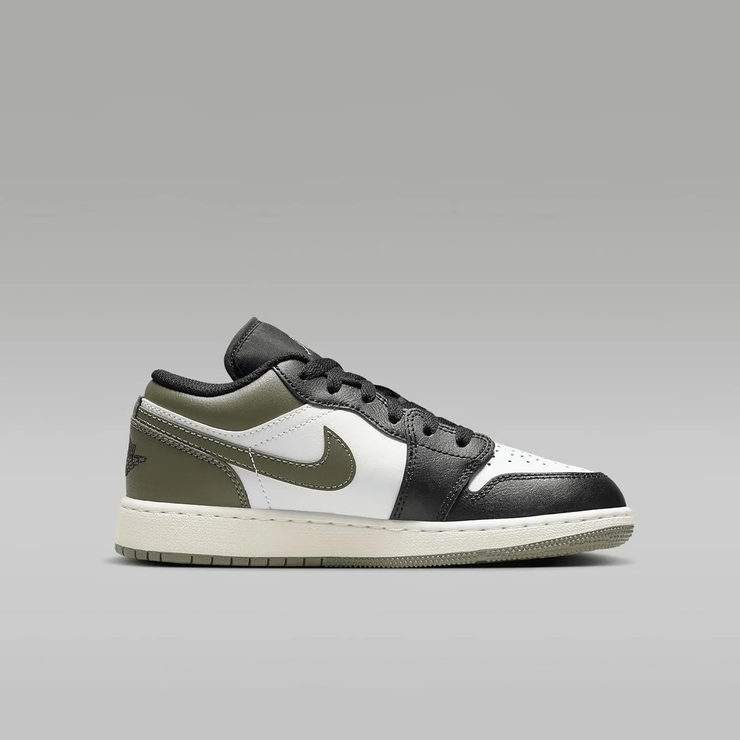 Jordan 1 Low Big Kid's (GS)