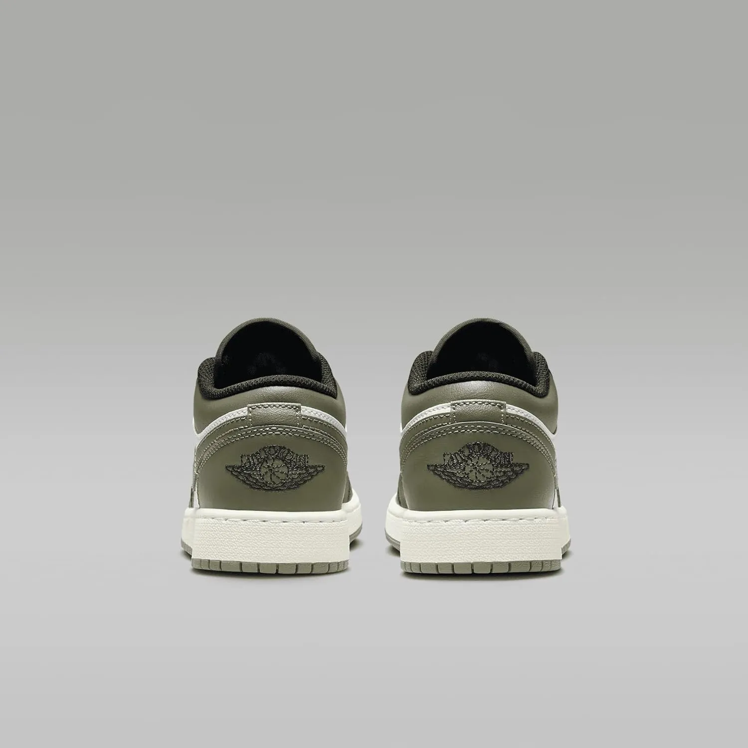 Jordan 1 Low Big Kid's (GS)