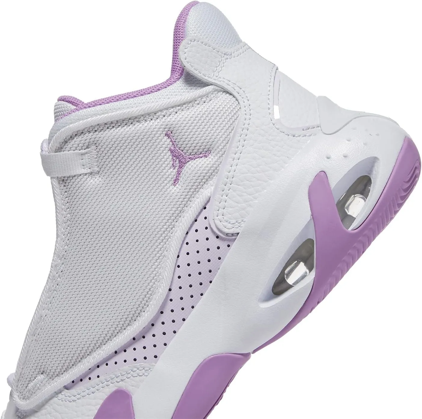 Jordan Boy's Max Aura 4 (Big Kid)