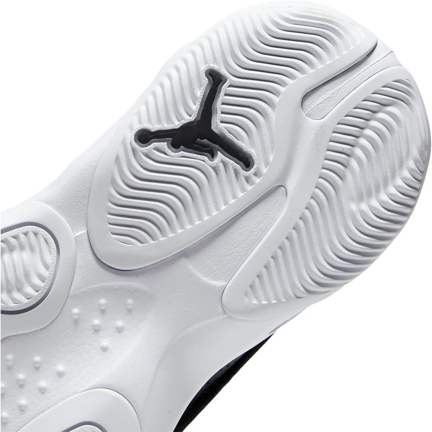 Jordan Boy's Max Aura 4 (Big Kid)