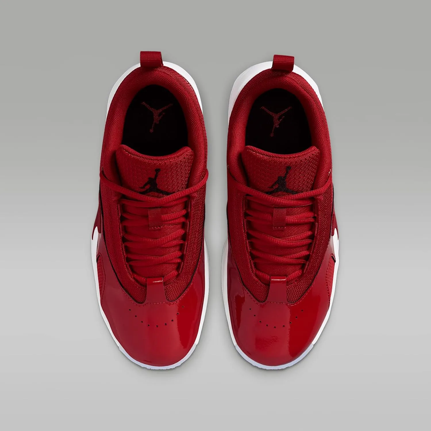 Jordan Max Aura 6 Big Kids' Shoes (FQ8297-601, Varsity Red/White/Clear/Black)