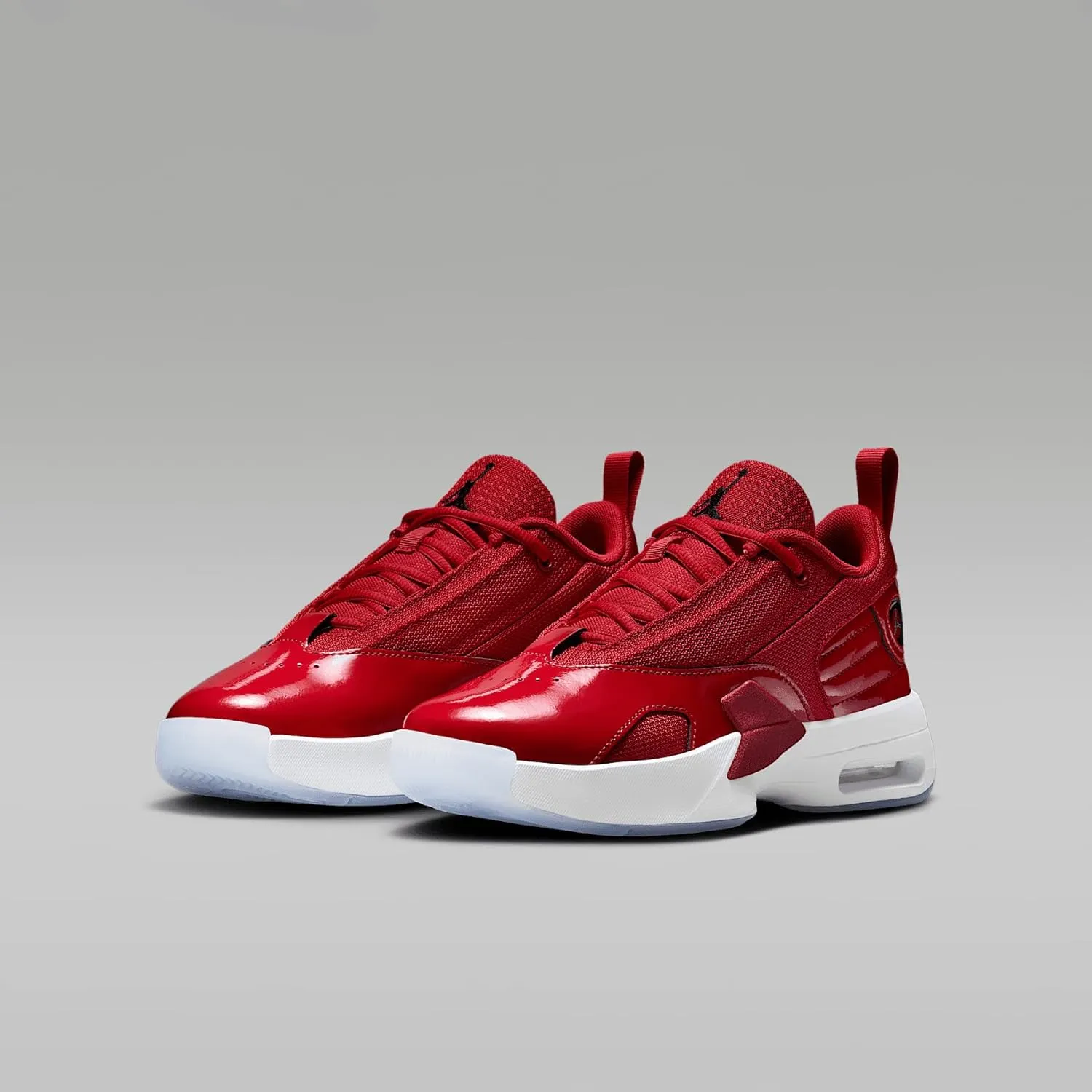 Jordan Max Aura 6 Big Kids' Shoes (FQ8297-601, Varsity Red/White/Clear/Black)