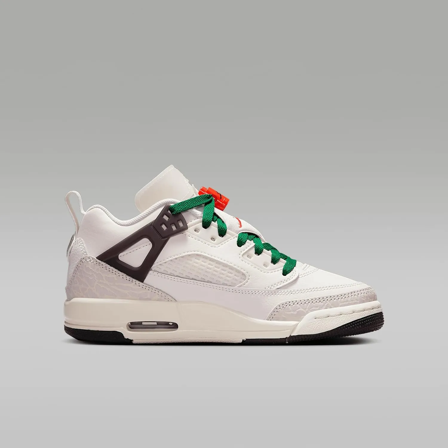 Jordan Spizike Low Big Kids' Shoes (HQ1670-183, Sail/Black/Pine Green/Orange)