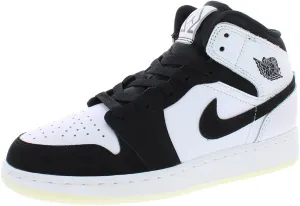 Jordan Unisex-Child Sneaker