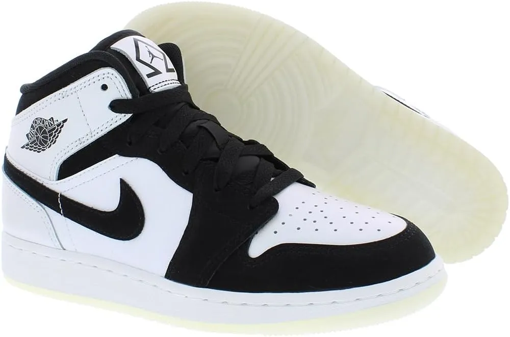 Jordan Unisex-Child Sneaker