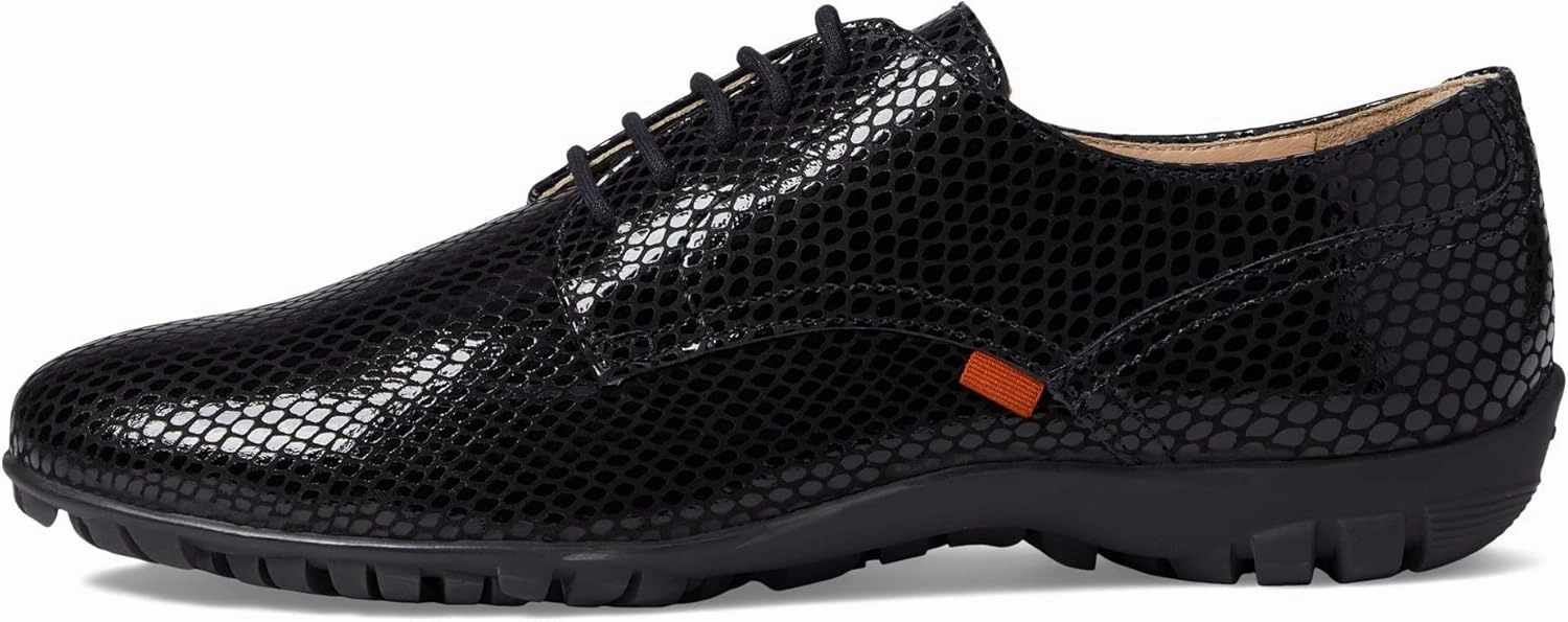 Marc Joseph New York Womens Golf Genuine Leather Made in Brazil Pacific Lace up Fashion Shoe Moccasin