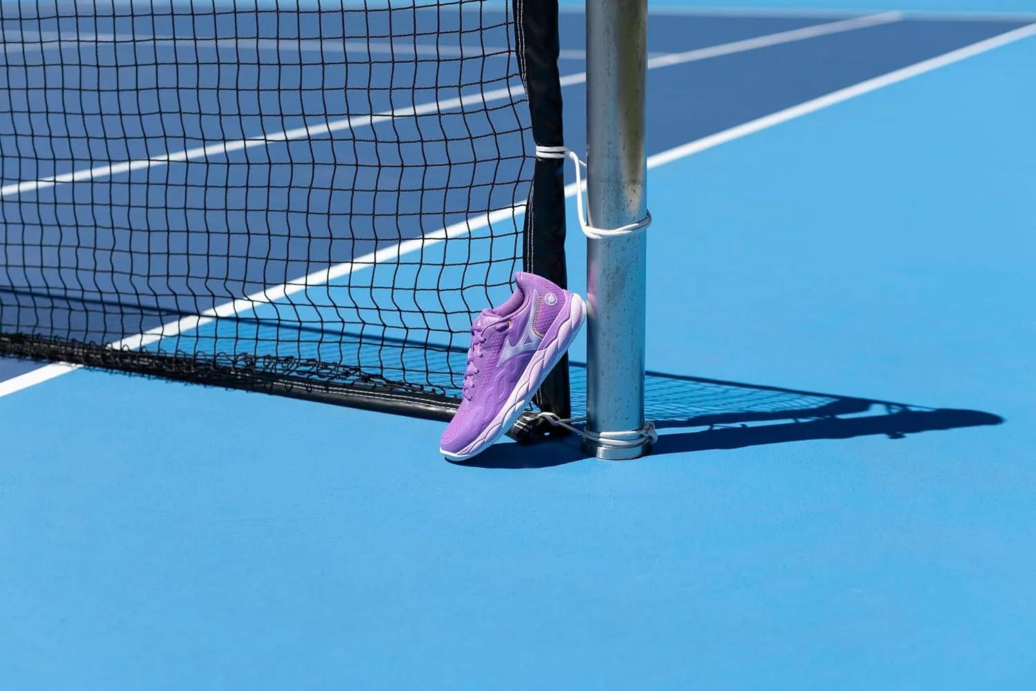 Mizuno Women's Wave Enforce Court Ac Tennis Shoe