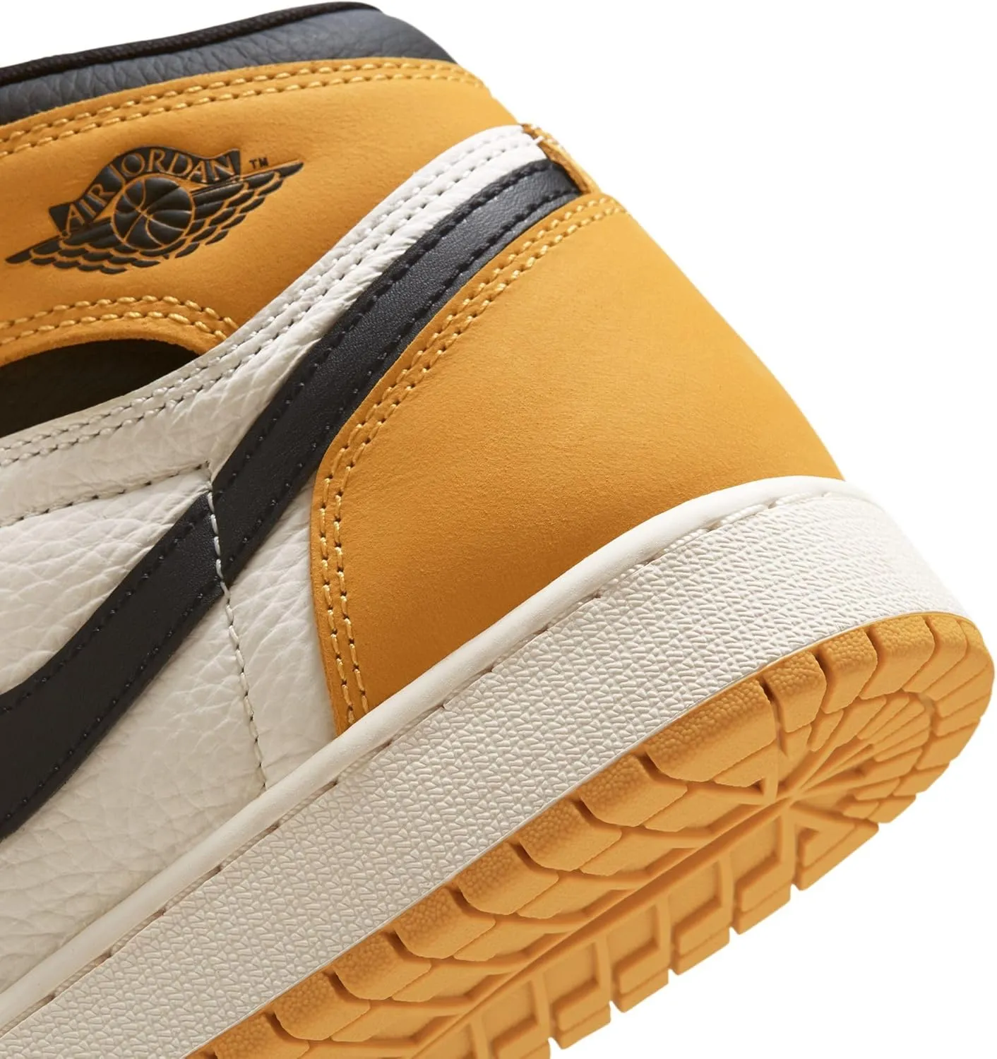 Nike Air Jordan 1 Retrop High OG GS Boys Shoes