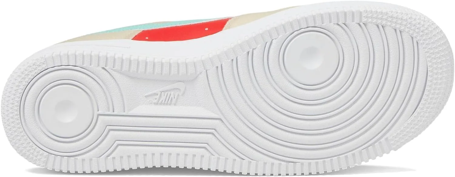 Nike Boy's Air Force 1 LV8 2 (Big Kid)
