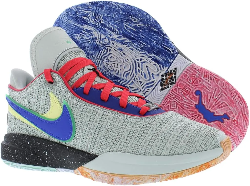 Nike Boy's Lebron XX SE (Big Kid)