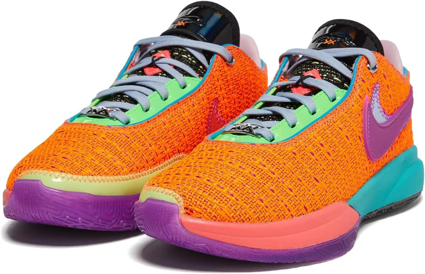 Nike Boy's Lebron XX SE (Big Kid)
