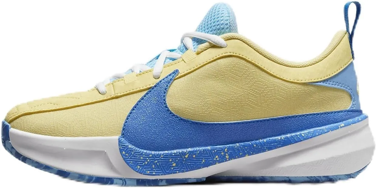 Nike Giannis Freak 5 Big Kids' Basketball Shoes (DZ4486-400, Photo Blue/Soft Yellow/White/Light Laser Orange) Size 7