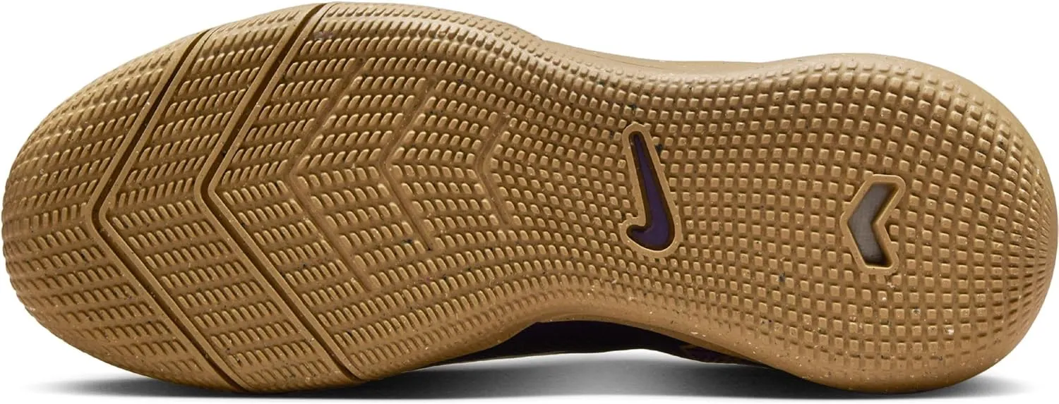 Nike Jr. Mercurial Vapor 16 Academy Kylian Mbappe Big Kids' IC Low-Top Soccer Shoes (FQ8414-500, Grand Purple/Pale Ivory)