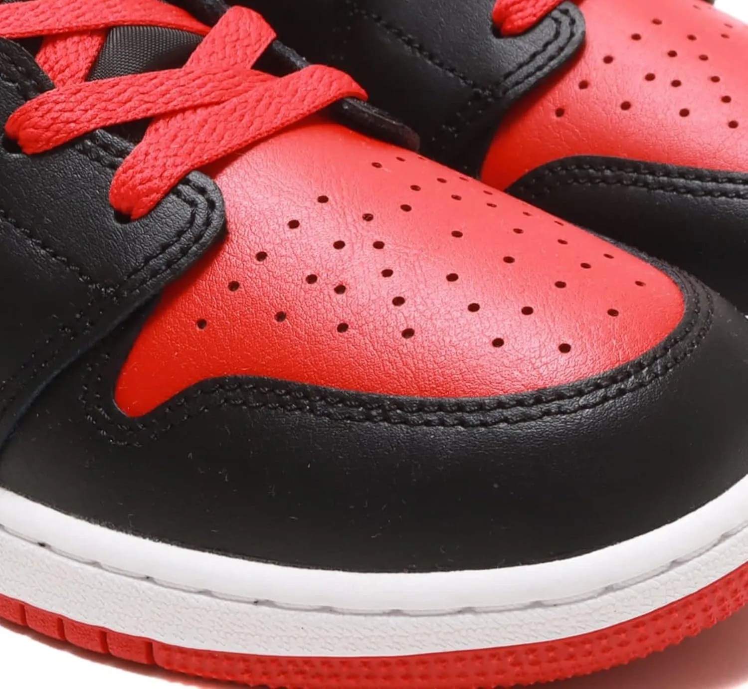 Nike Kids' Air Jordan 1 Mid SE