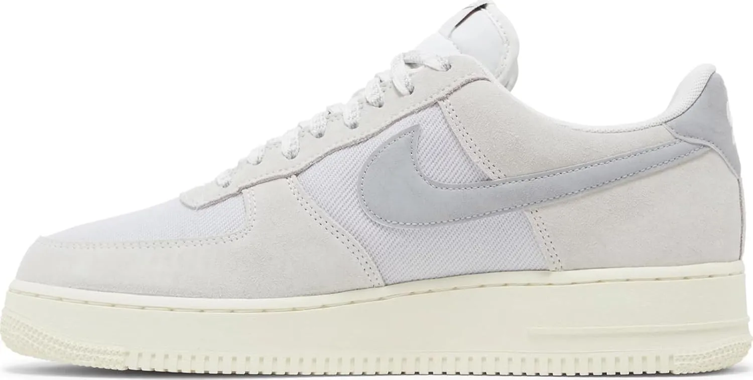 Nike Men's Modern
