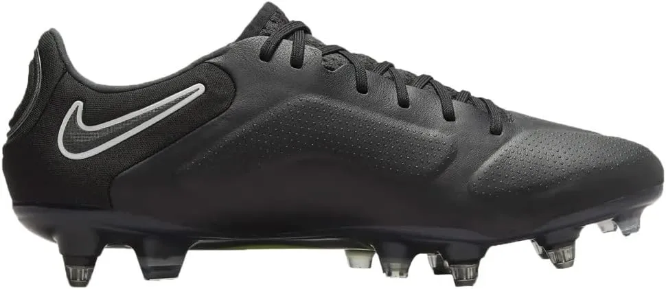 Nike Men's Soft-Ground Soccer Cleat