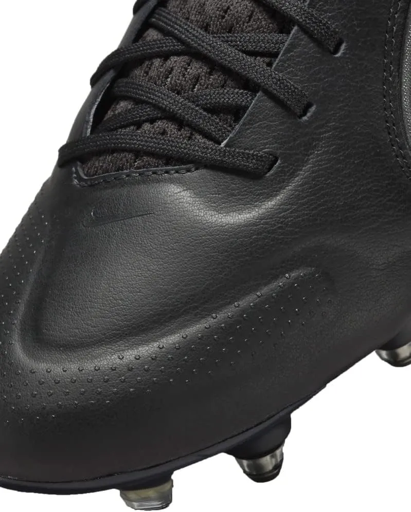 Nike Men's Soft-Ground Soccer Cleat