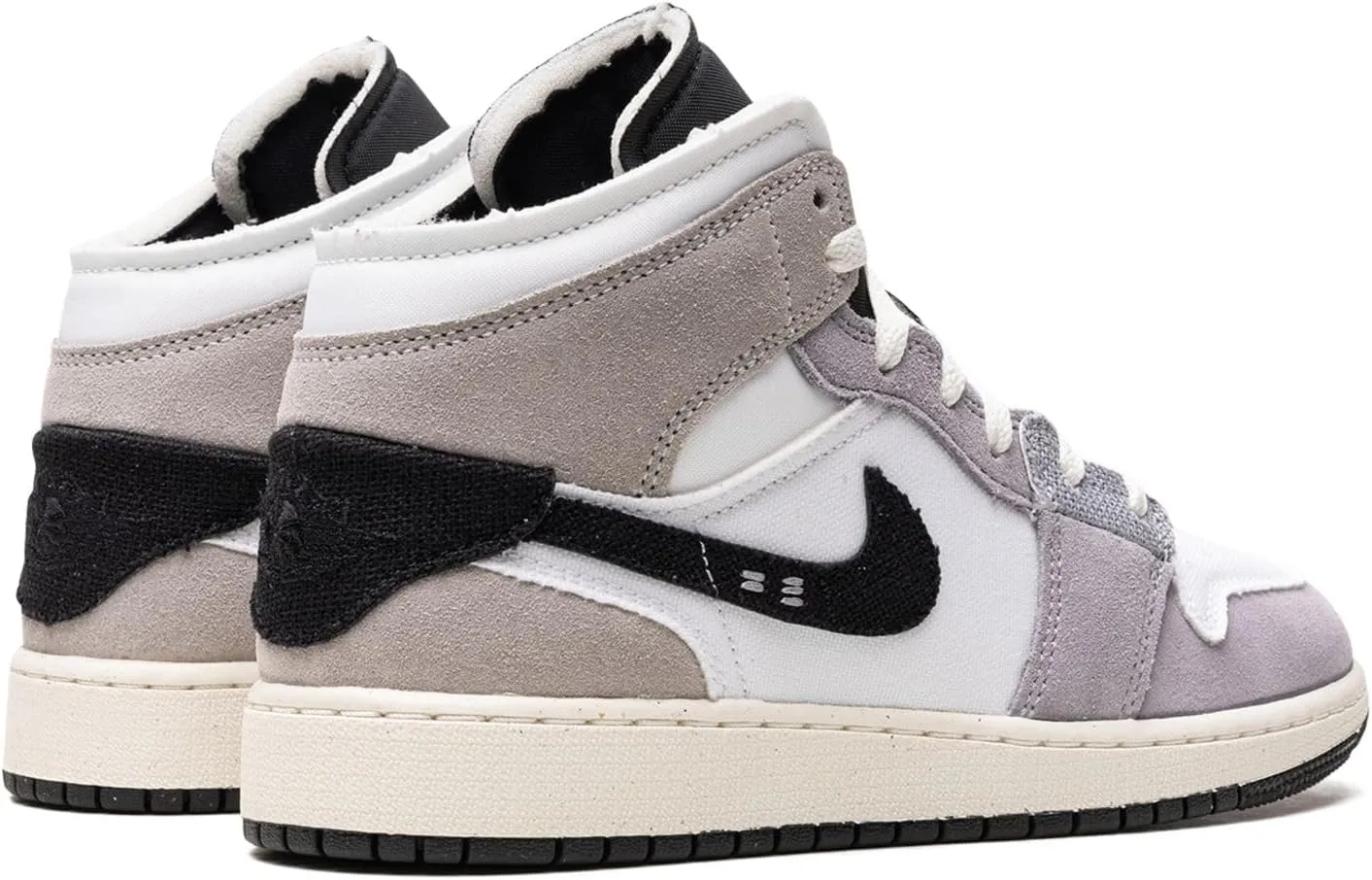 Nike Unisex-Child Modern