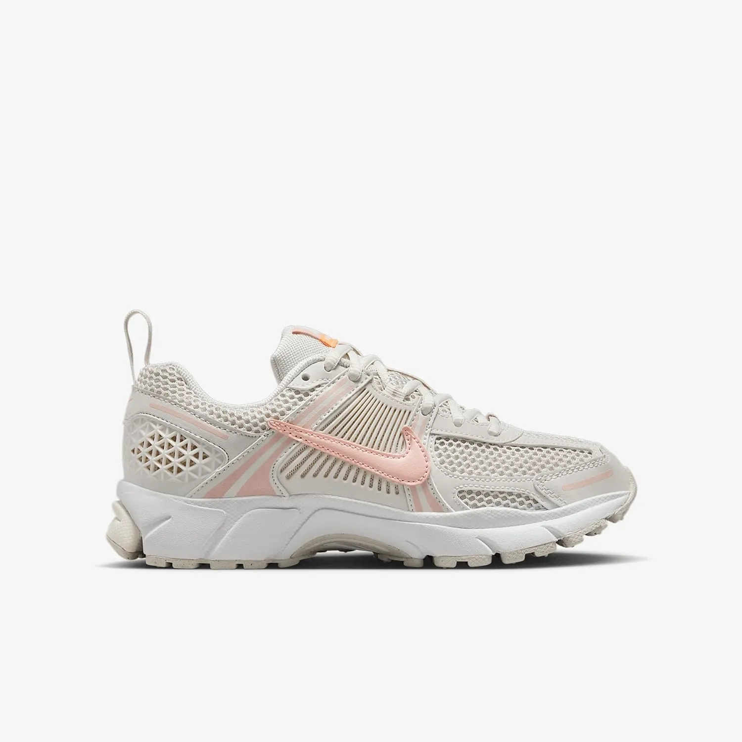 Nike Vomero 5 Big Kids' Shoes (HF6998-003, Phantom/Light Orewood Brown/White/Echo Pink)