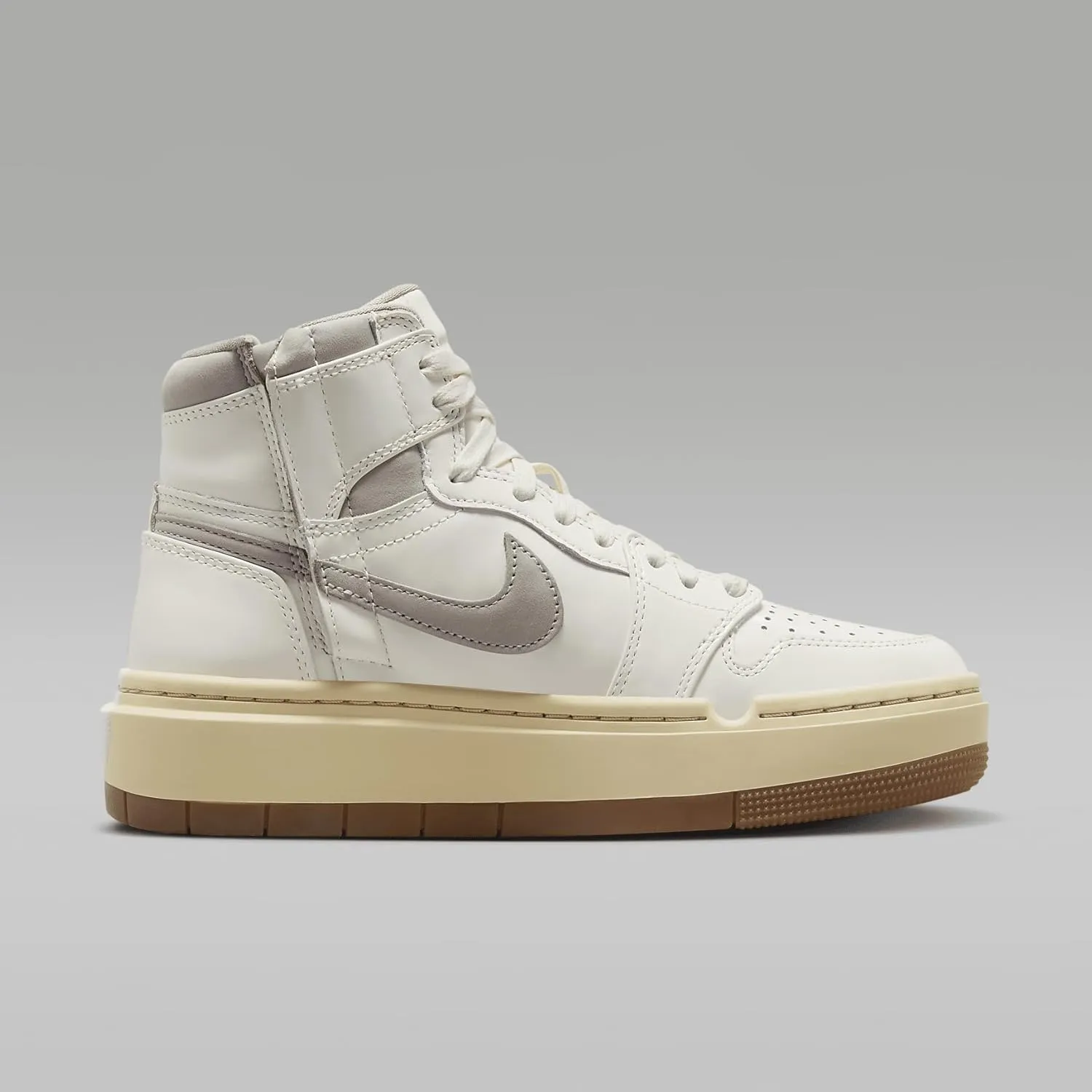 Nike Women's Laced Shoes
