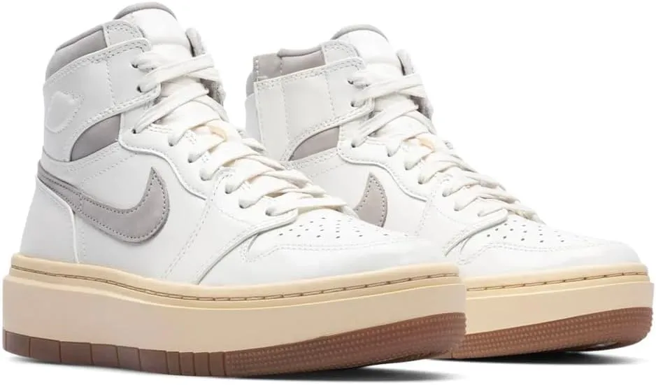 Nike Women's Laced Shoes
