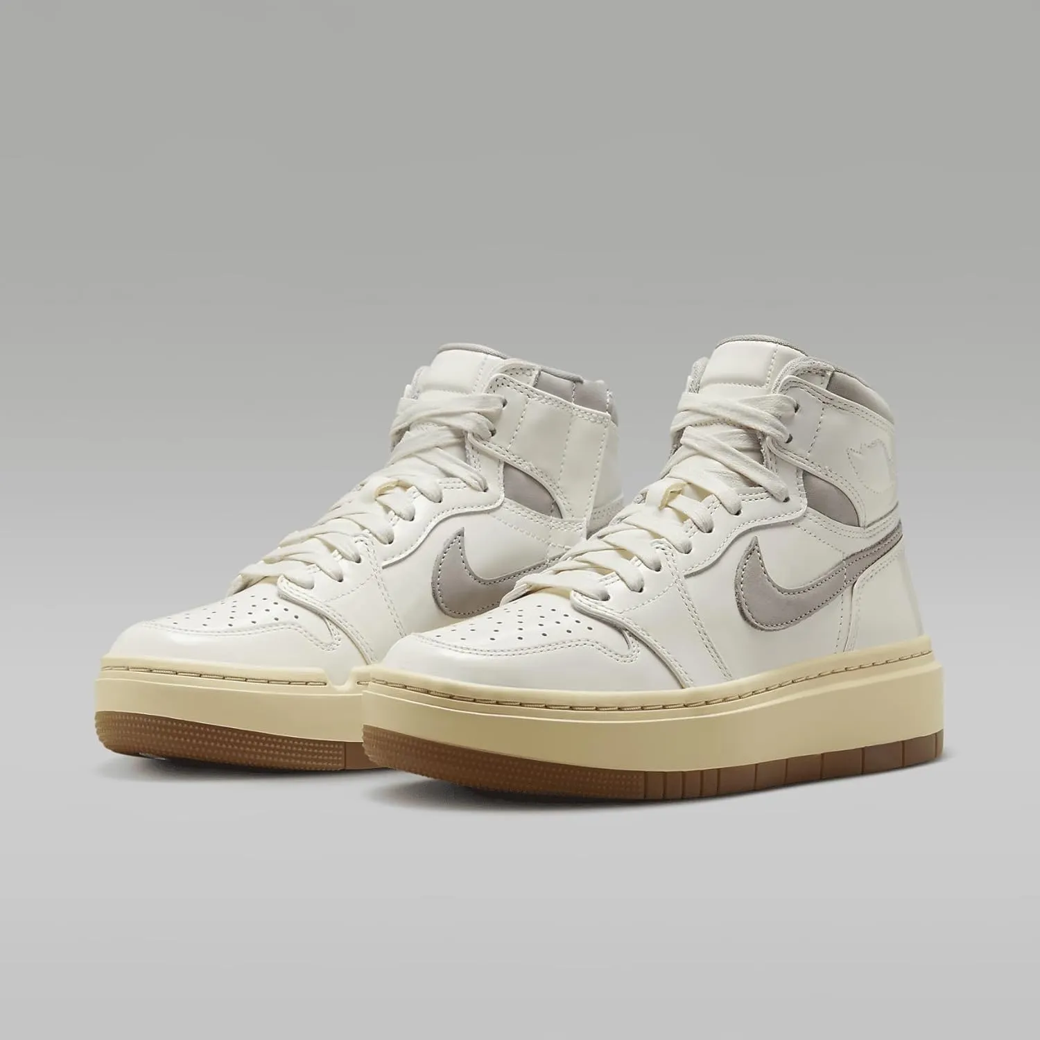 Nike Women's Laced Shoes