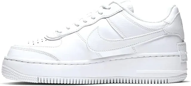 Nike Women's Low-Top Basketball Shoe