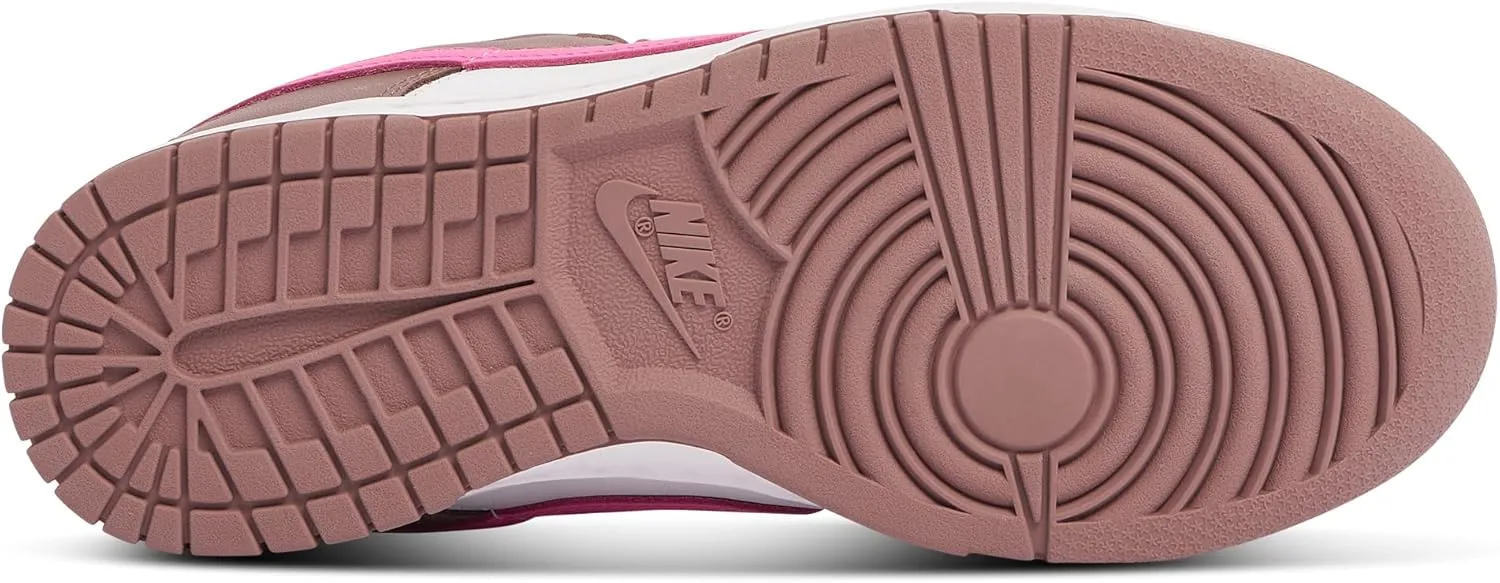 Nike Women's Modern