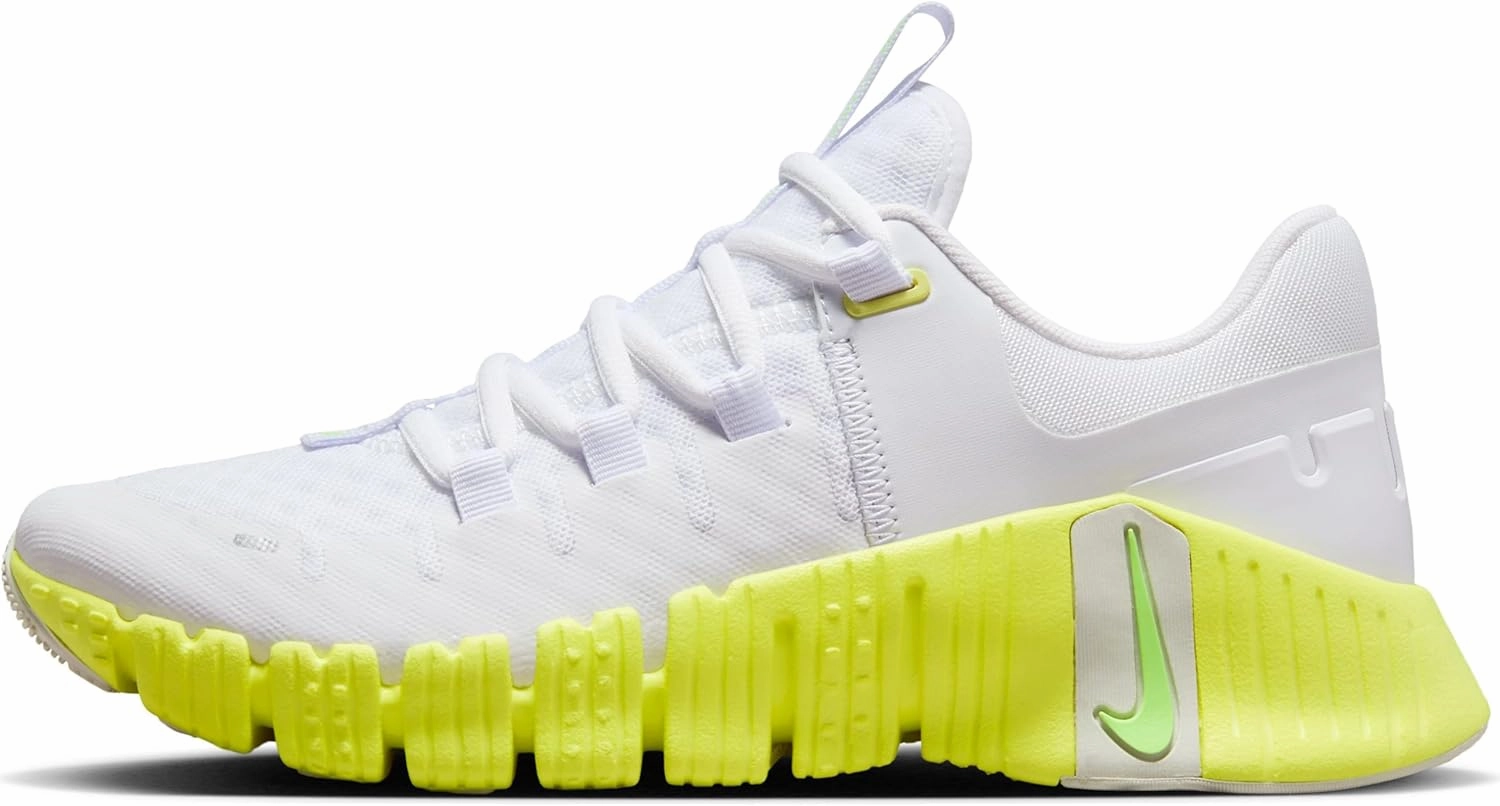 Nike Free Metcon 5 Women's Workout Shoes (DV3950-106, White/Luminous Green/SEA Glass/Lime Blast) Size 9.5