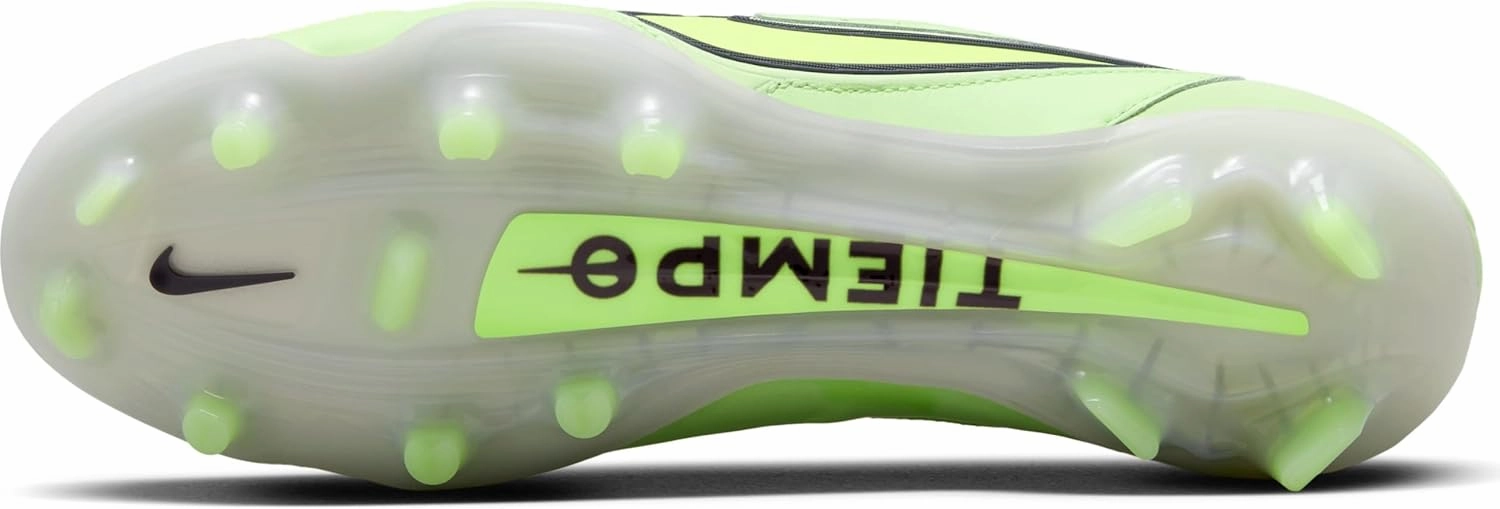 NIKE Men's Soccer Low