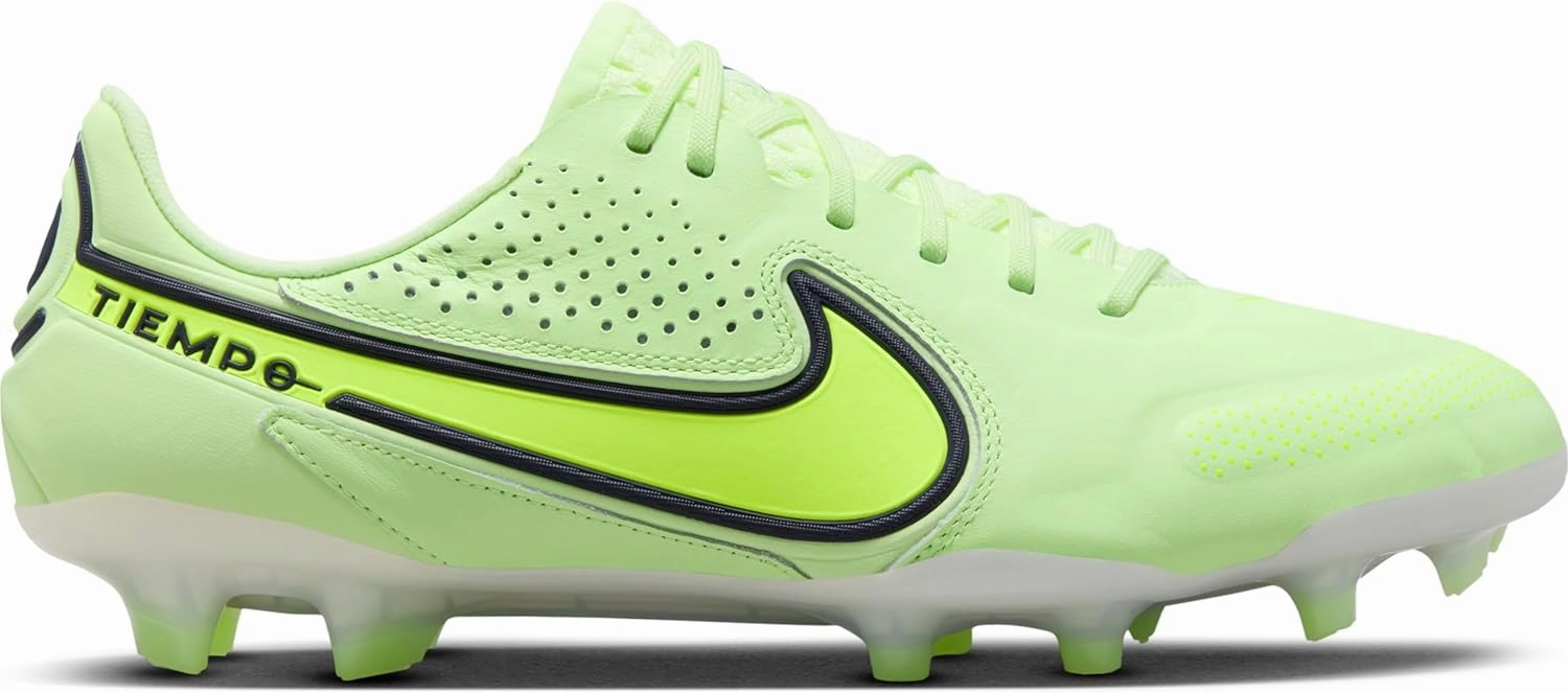 NIKE Men's Soccer Low