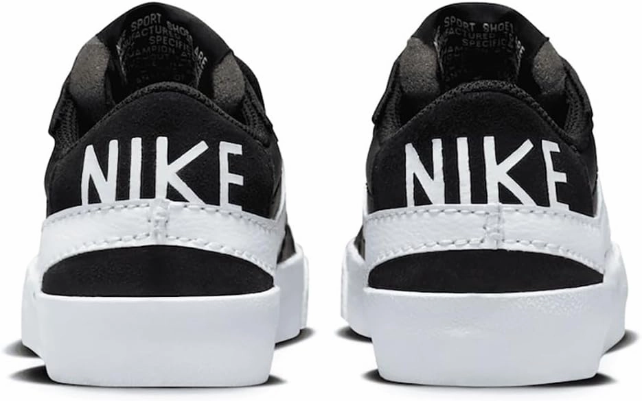 Nike Women's Blazer Low '77 Jumbo Trainers