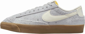 Nike Women's Laced Shoes