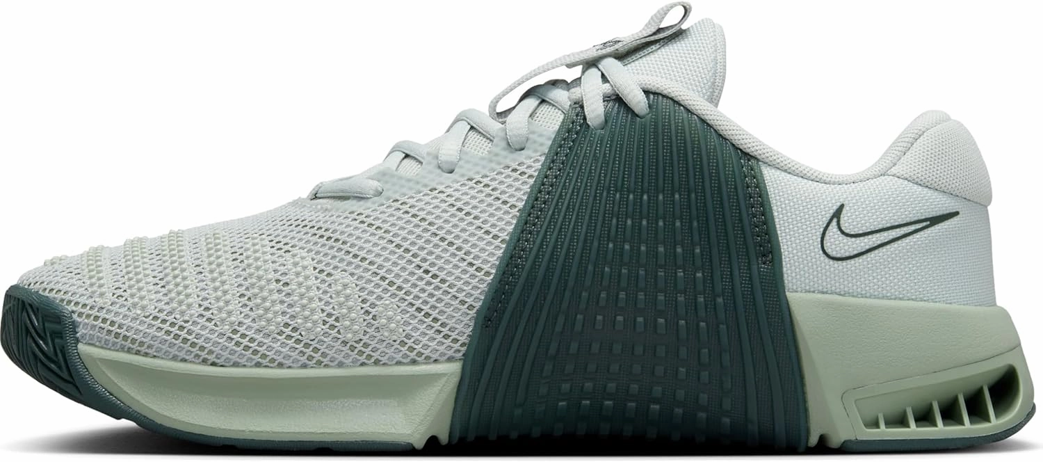 Nike Women's Low-top Sneakers