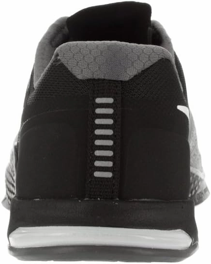 Nike Women's Metcon 2 Ankle-High Fashion Sneaker