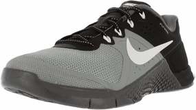 Nike Women's Metcon 2 Ankle-High Fashion Sneaker