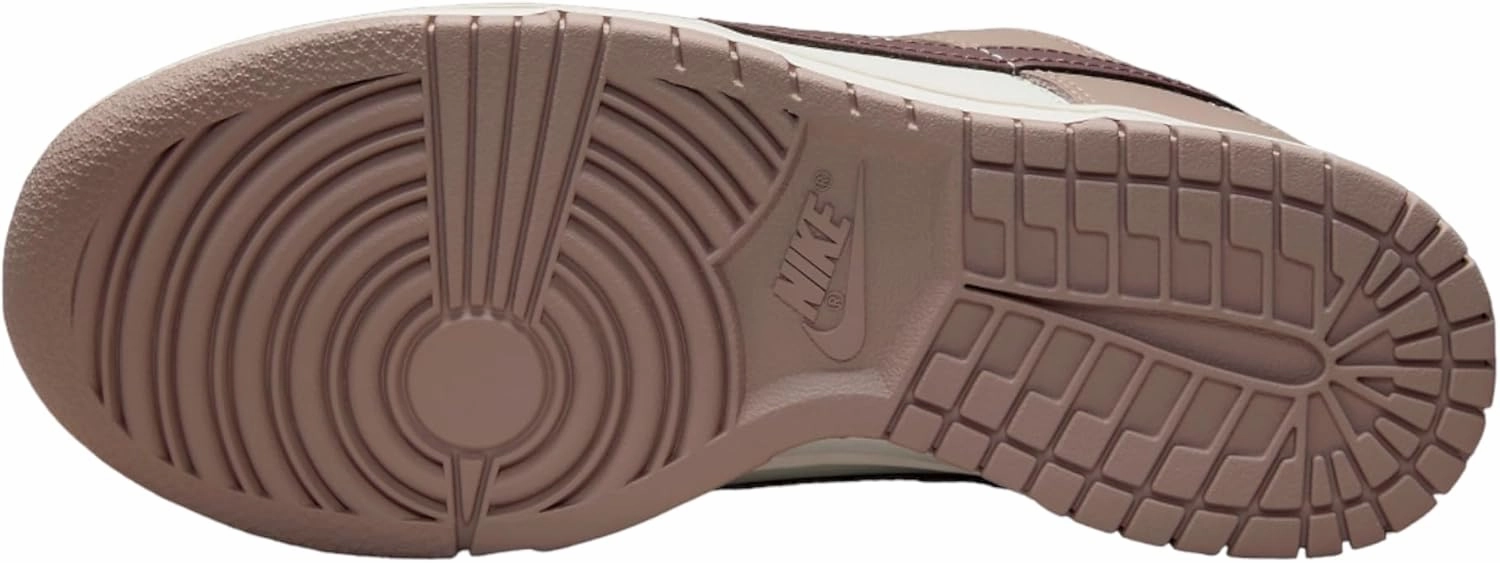 Nike Women's Modern