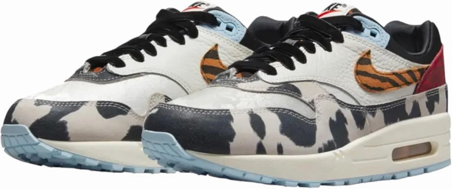 Nike Women's Modern