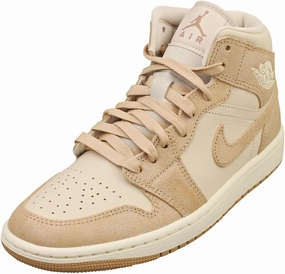 Nike Women's Modern