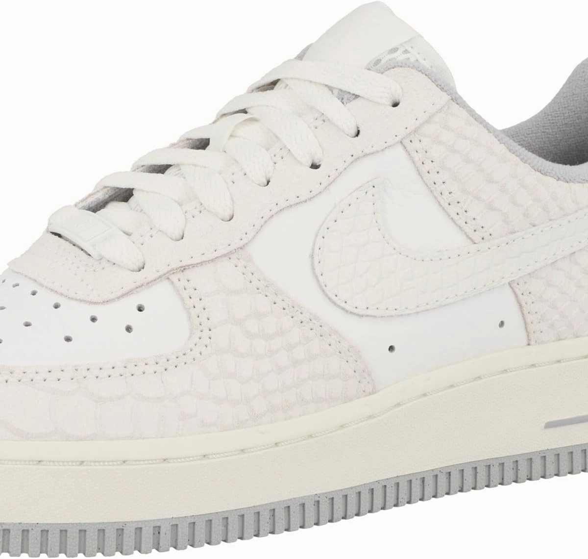 Nike Women's Modern