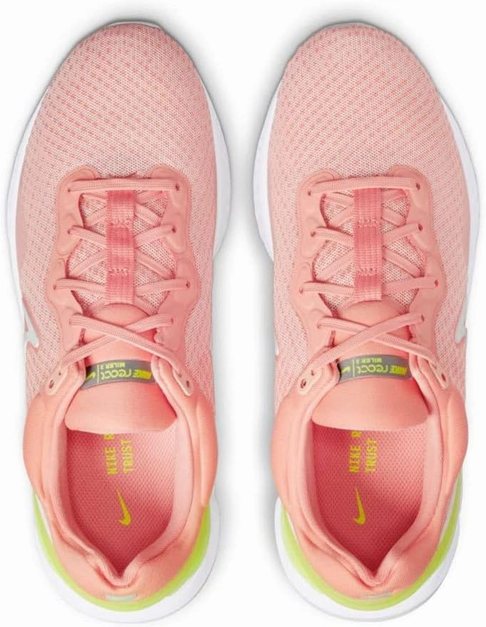 NIKE Women's Sneakers Running Shoes