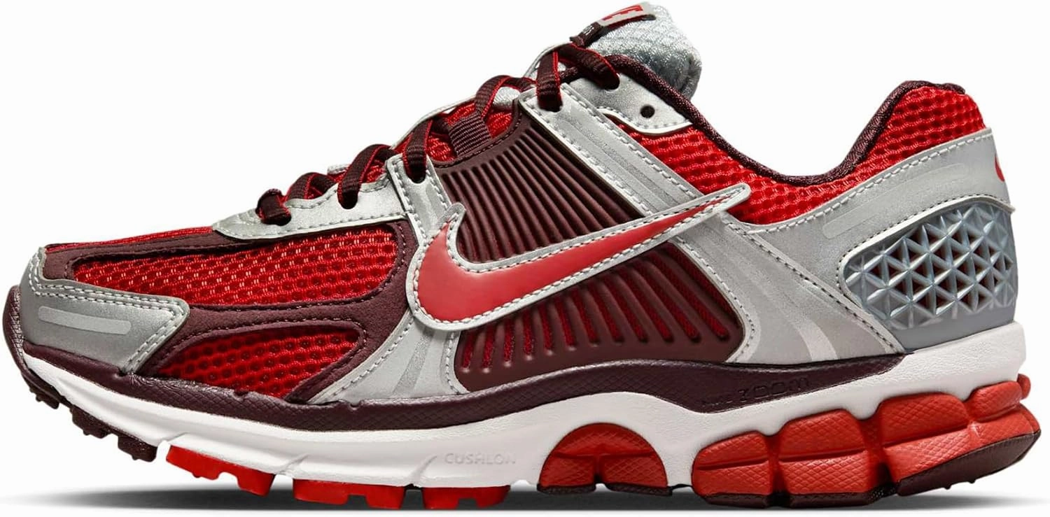 Nike Zoom Vomero 5 Women's Shoes (FN7778-600, Mystic Red/Metallic Platinum/Reflect Silver)